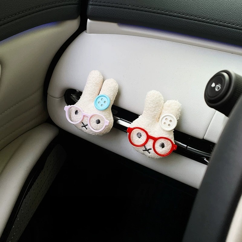 Cute Rabbit with Glasses Car A - Car Air Freshener Vent recension och pris