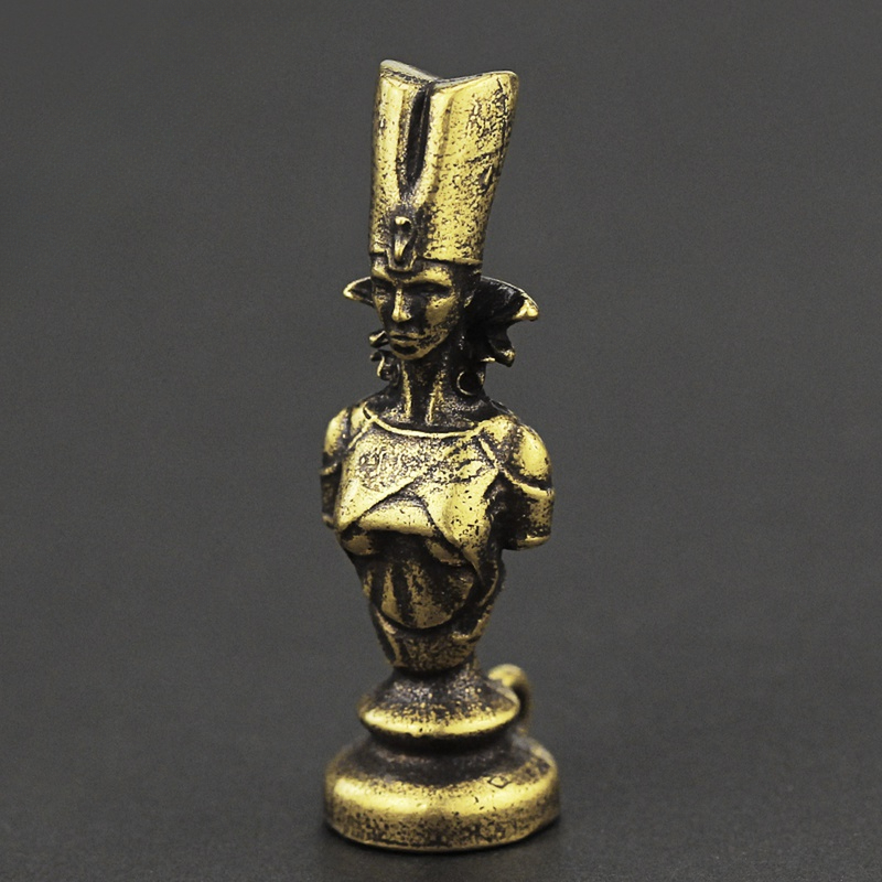 Brass Metal Chess Piece Ancien - Car Accessories Egypt recension och pris